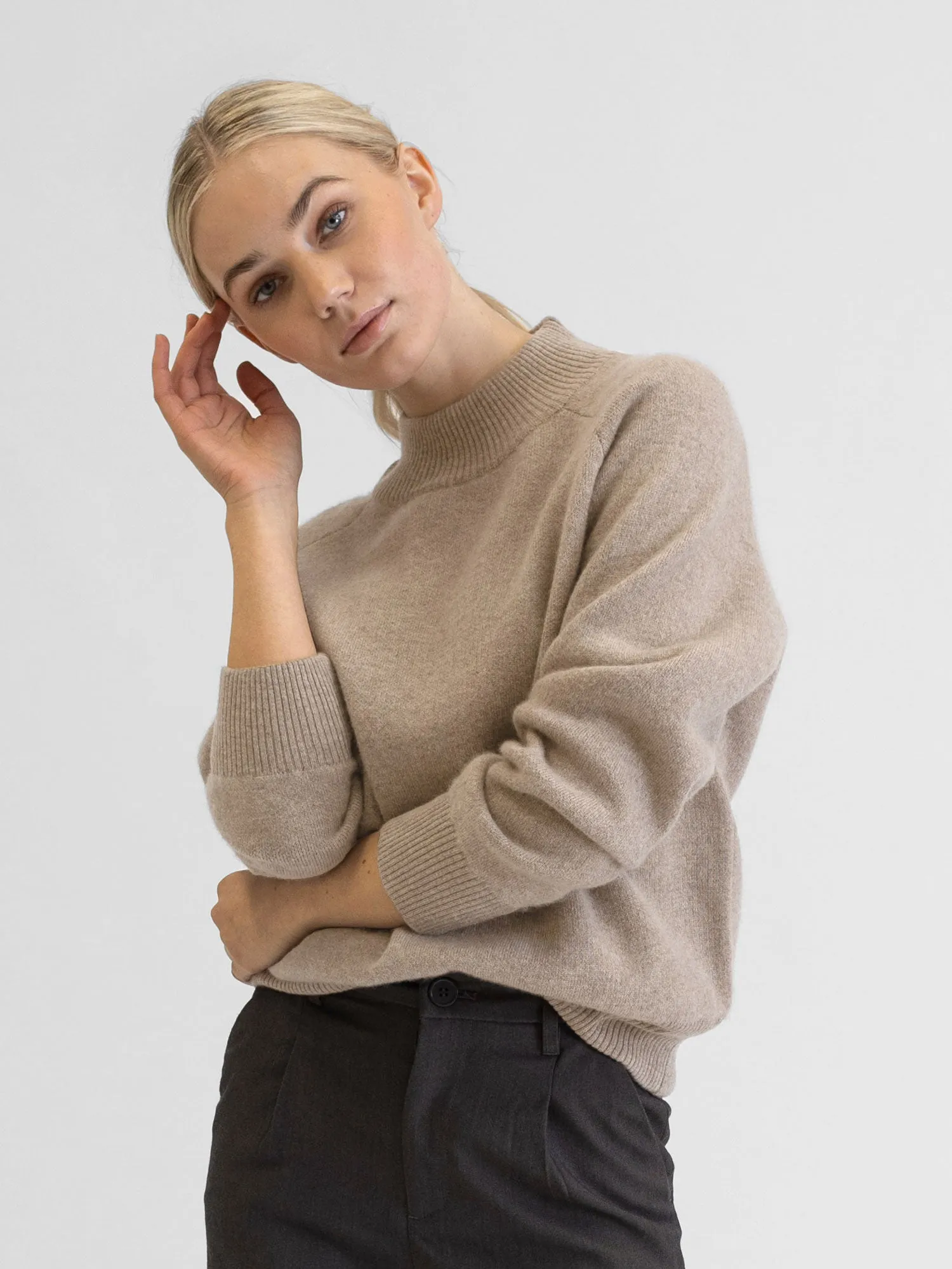 Cashmere sweater "Snowflake" - toast