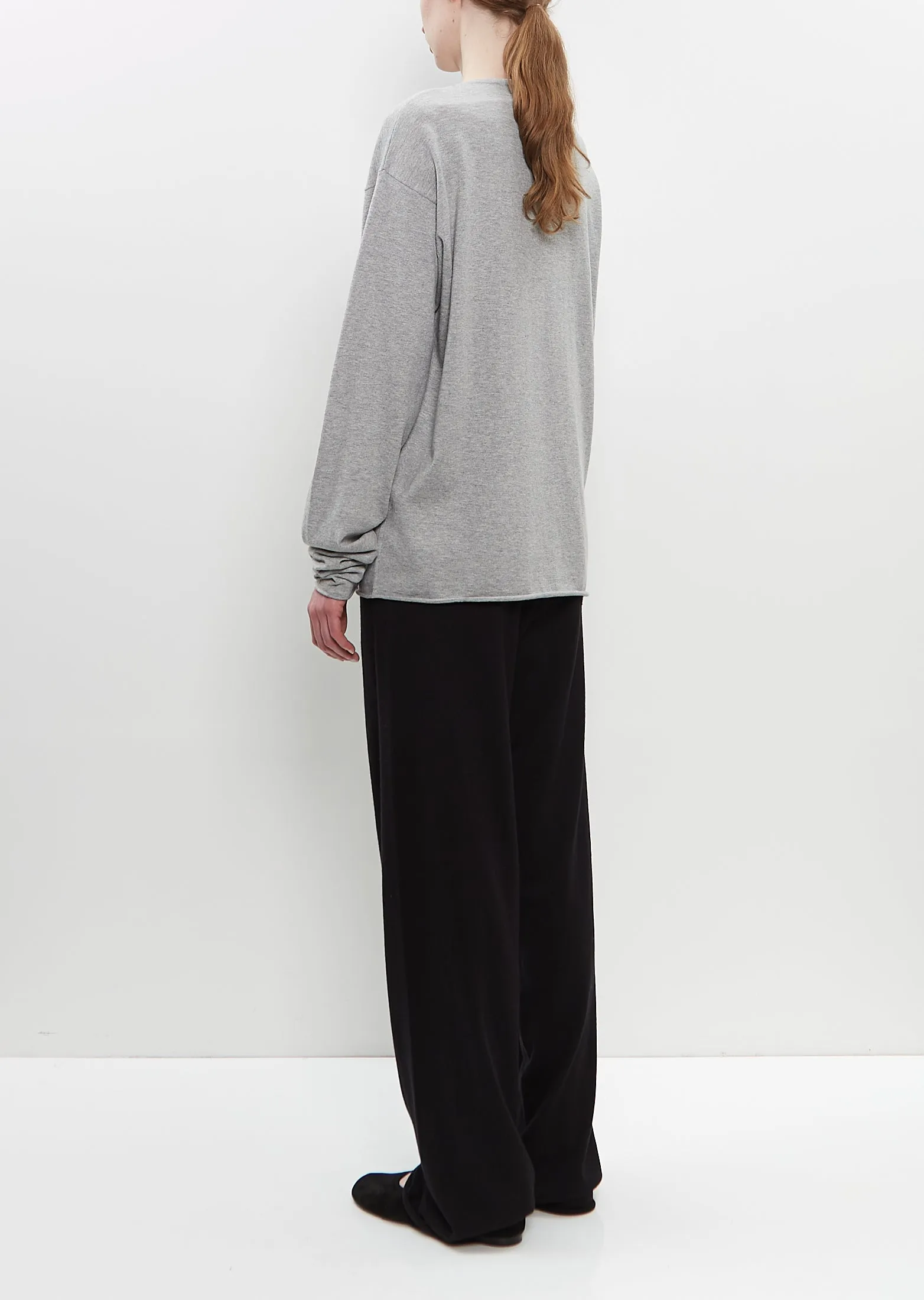 Cotton Cashmere  n°347 Aries Sweater — Grey