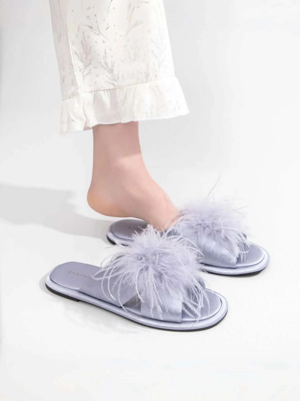 Luxe Feather Slippers