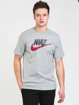 NIKE SPORTSWEAR BRAND MARK T-SHIRT - CLEARANCE