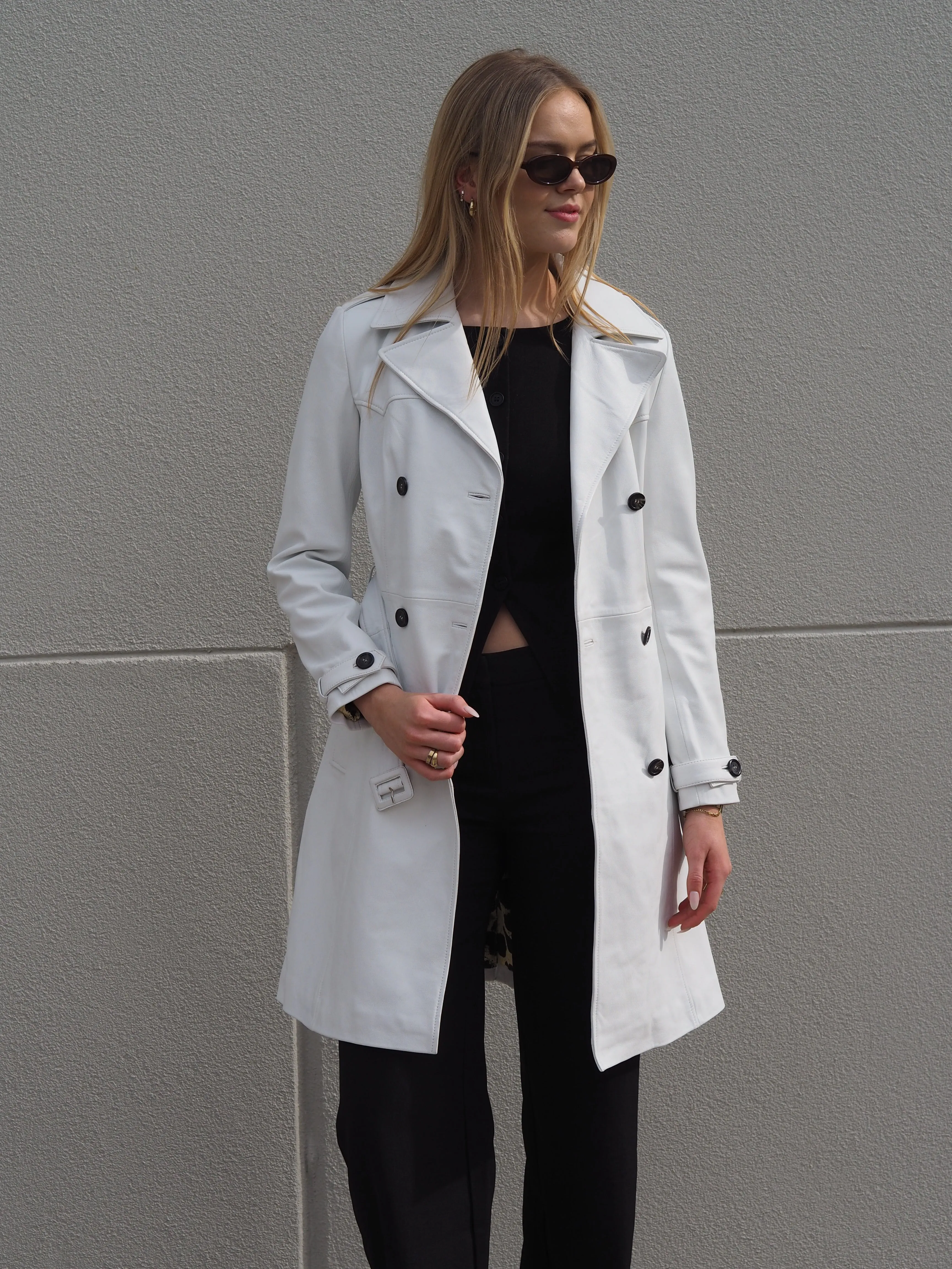 Pheobe Trench | White