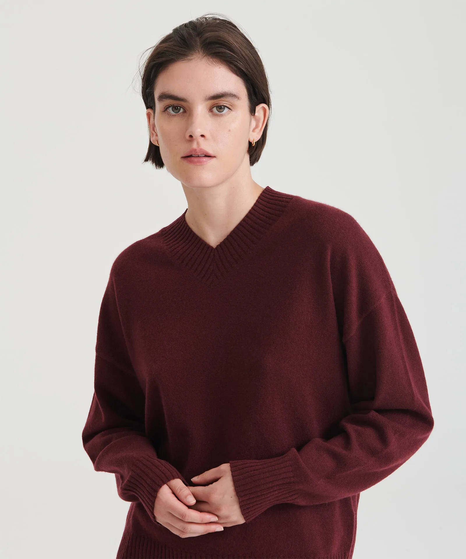 Signature Cashmere Boyfriend V-Neck Sweater