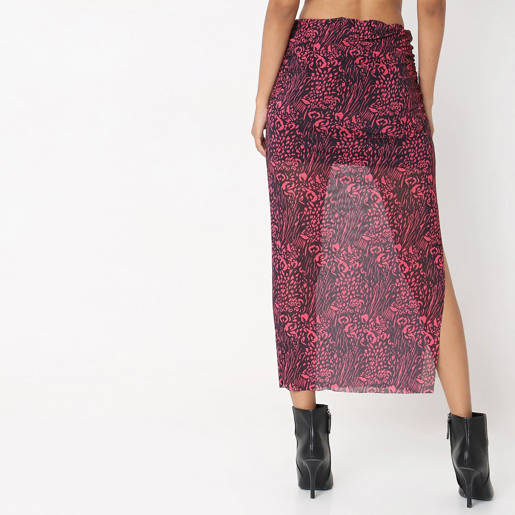 Slim Fit Printed High Rise Skirt