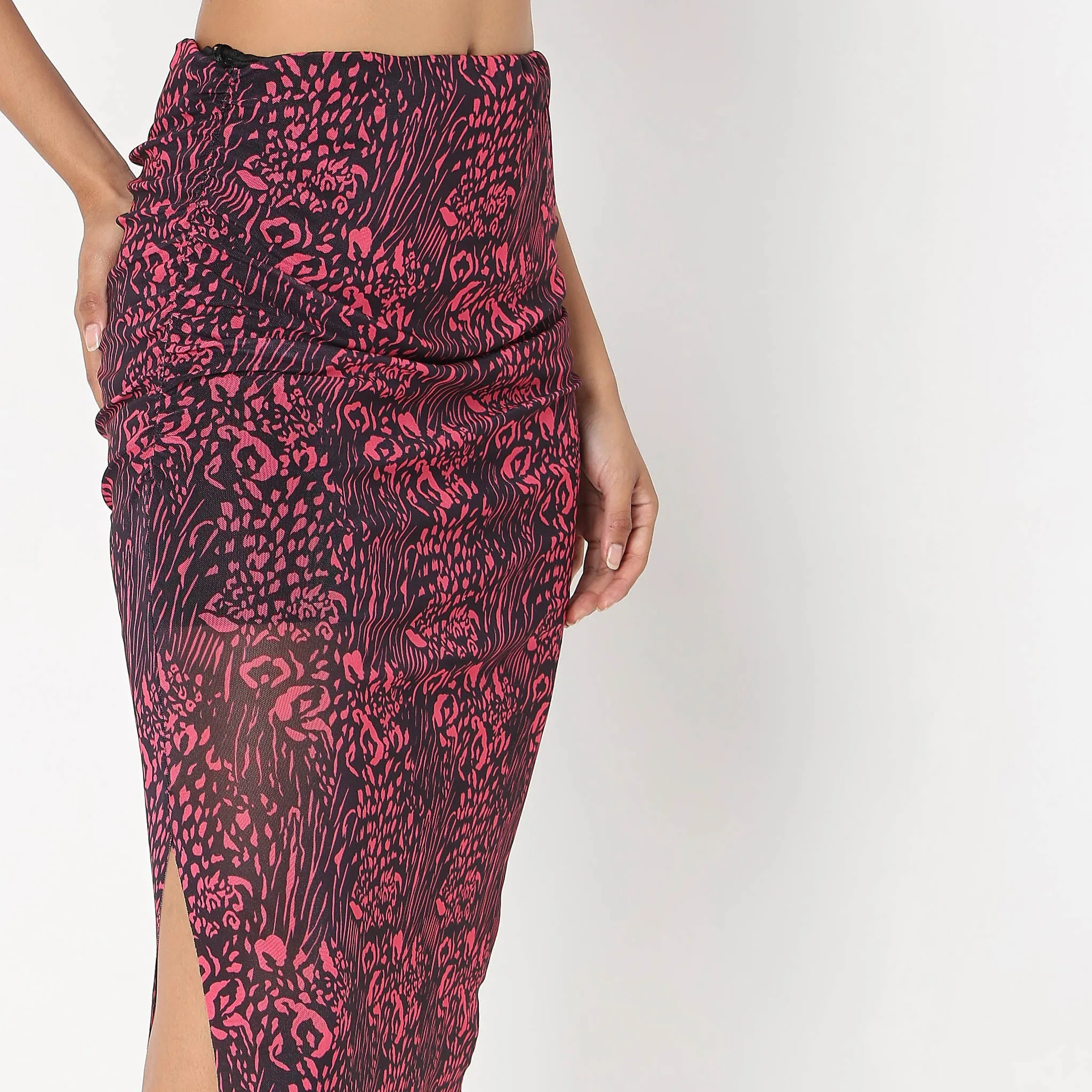 Slim Fit Printed High Rise Skirt