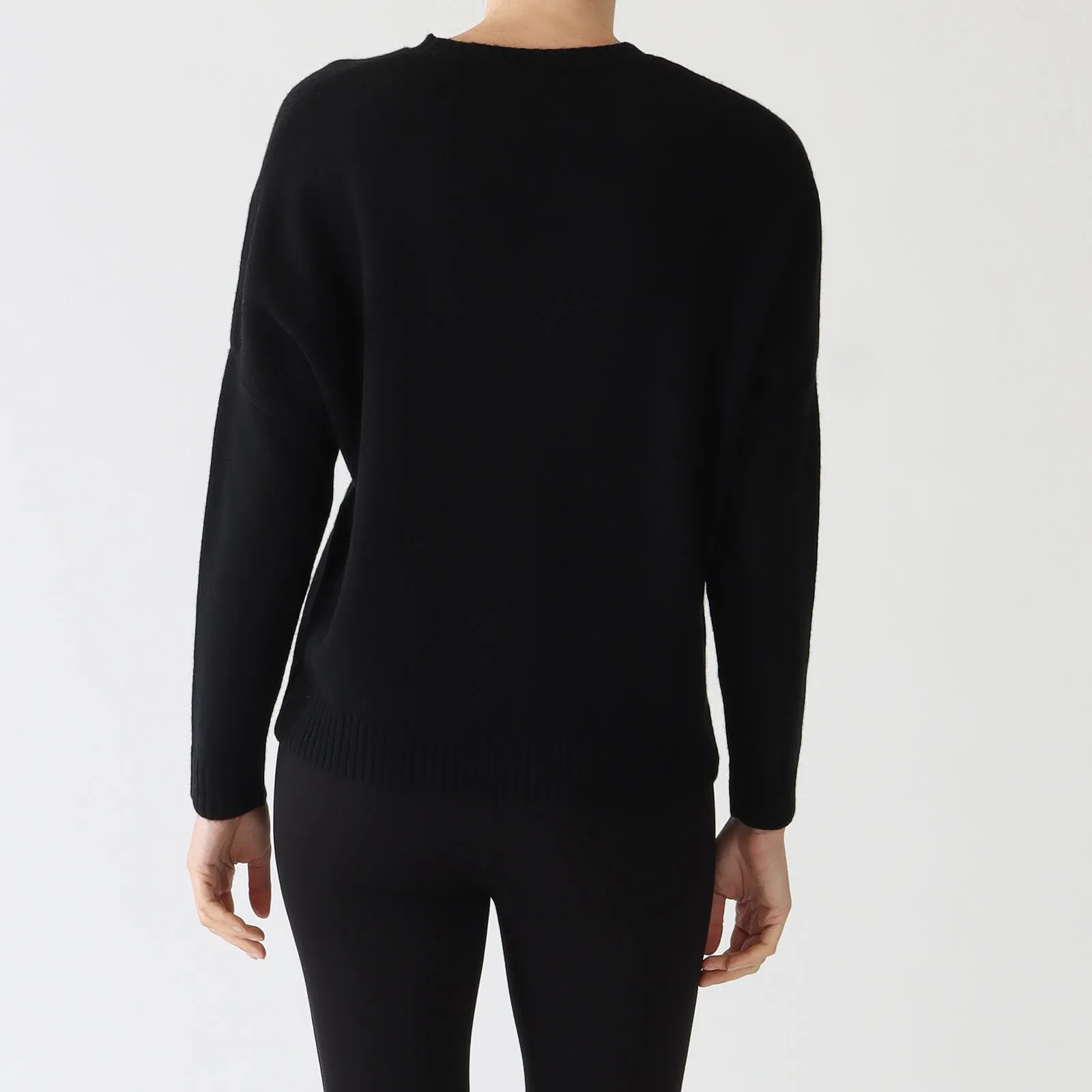 Sully Noir Sweater With Weill Crystal Logo