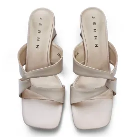 Vivia side cross sandals