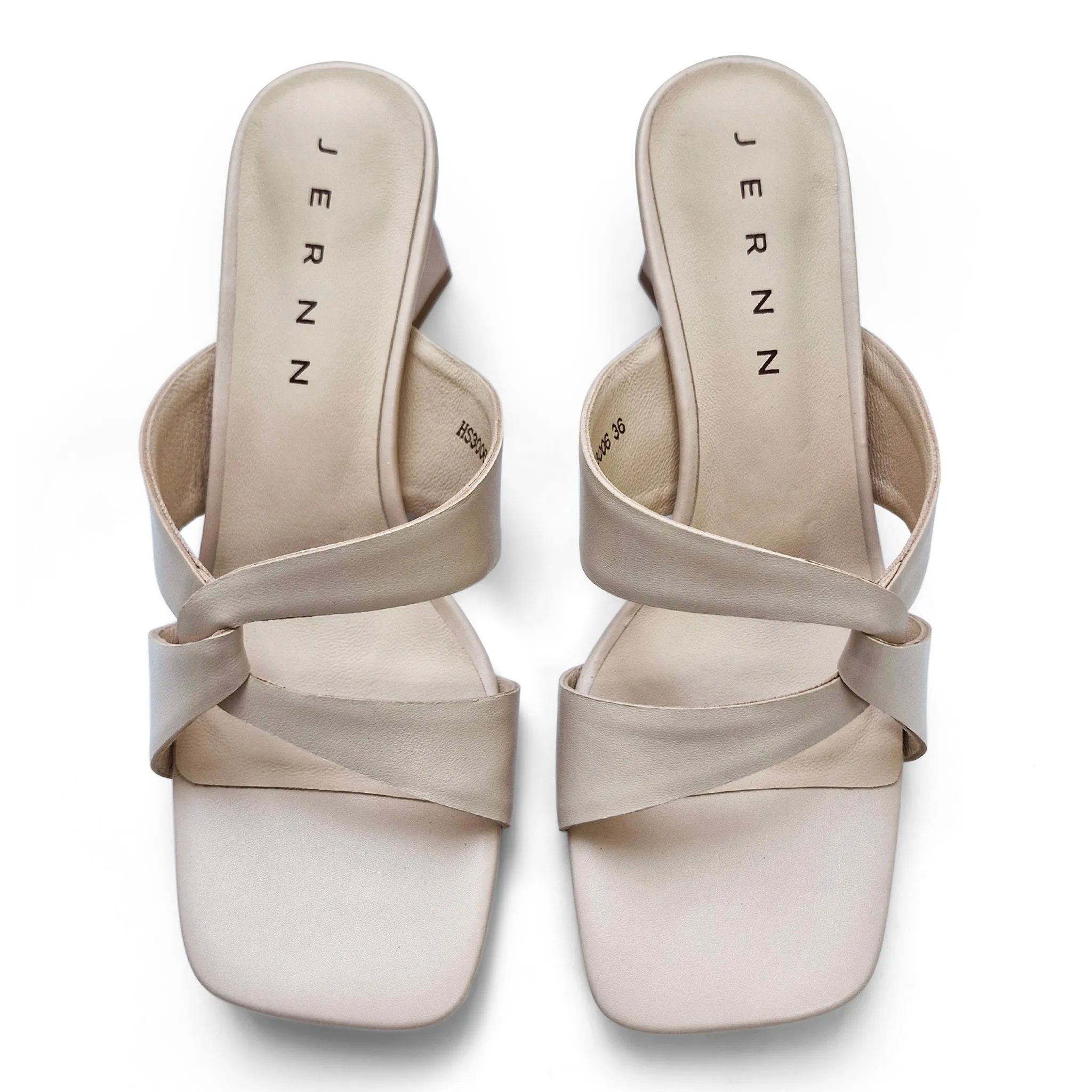 Vivia side cross sandals